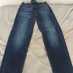 Dark blue American eagle jeans